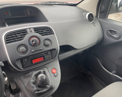 Renault Kangoo 1.5 dCi 90CV F.AP. Stop & Start 4p. Express (10)
