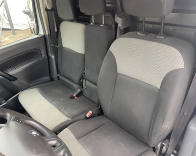 Renault Kangoo 1.5 dCi 90CV F.AP. Stop & Start 4p. Express (7)