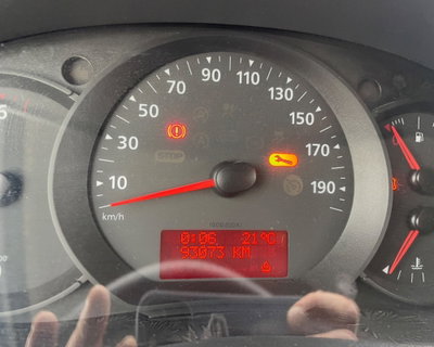 Renault Kangoo 1.5 dCi 90CV F.AP. Stop & Start 4p. Express (8)