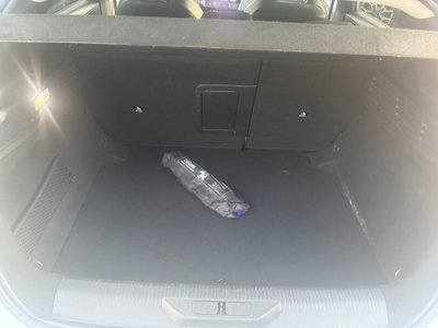 Peugeot 308 BlueHDi 130 S&S EAT8 Allure Pack (19)