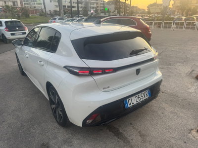 Peugeot 308 BlueHDi 130 S&S EAT8 Allure Pack (5)