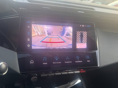 Peugeot 308 BlueHDi 130 S&S EAT8 Allure Pack (8)