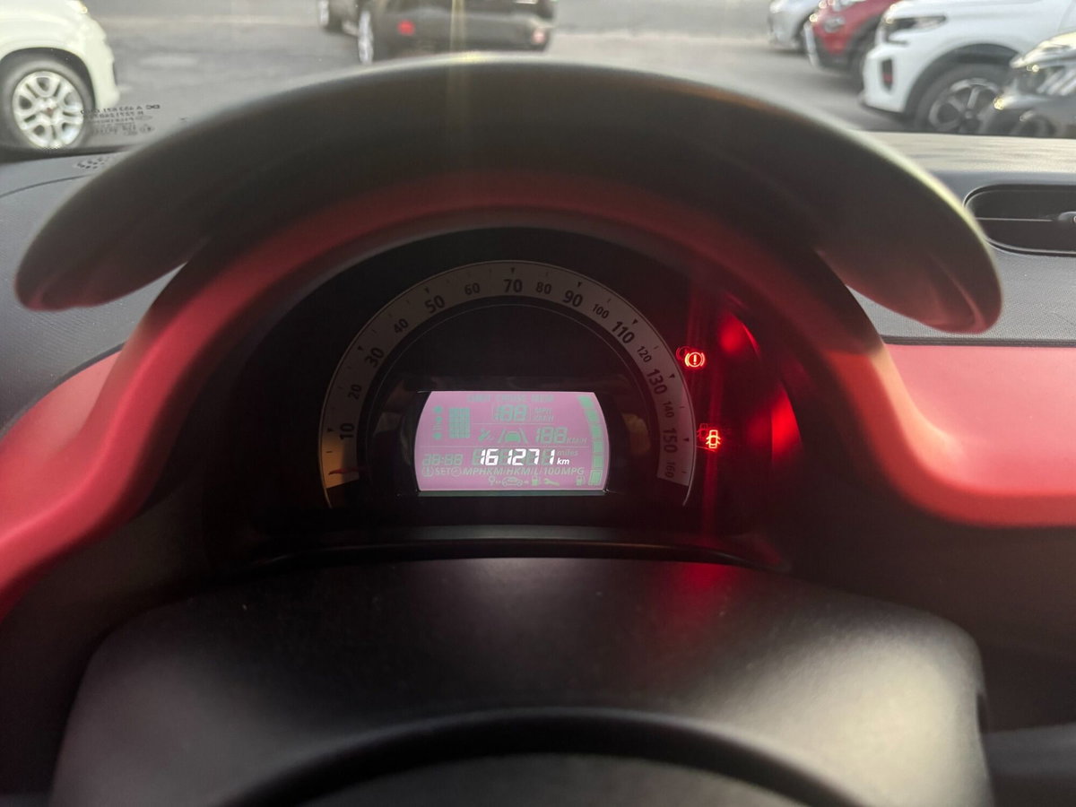 Renault Twingo SCe Stop&Start Intens (10)