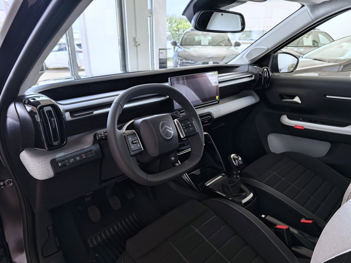 Citroen C3 1.2 turbo Max 100cv s&s (11)