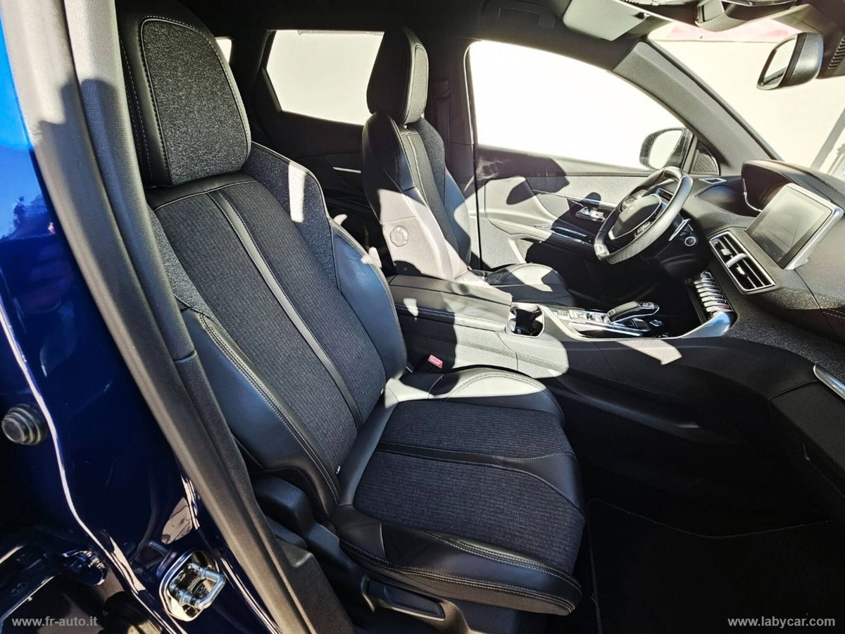Peugeot 3008 BlueHDi 130 S&S EAT8 GT Line (12)
