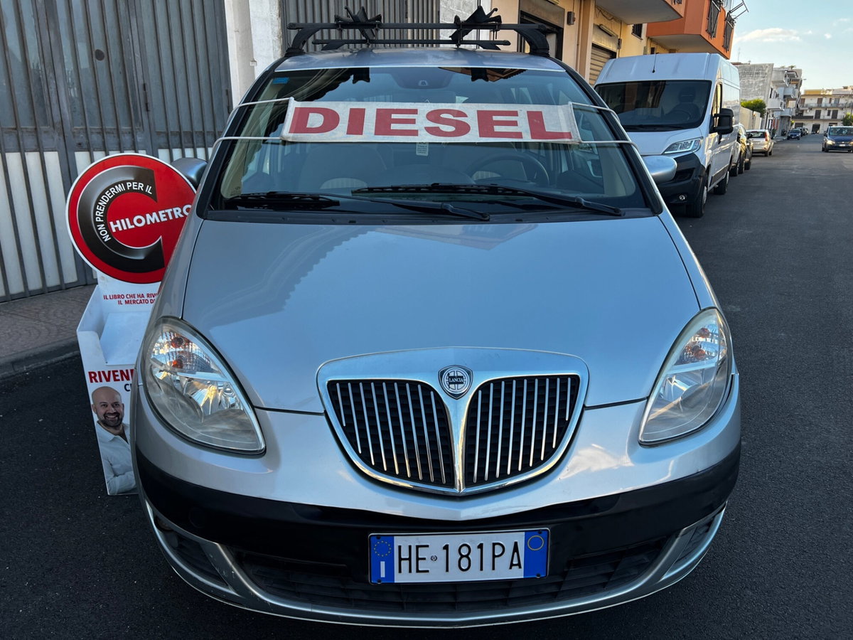 Lancia Musa 1.3 Multijet 16V 70 CV Oro (5)
