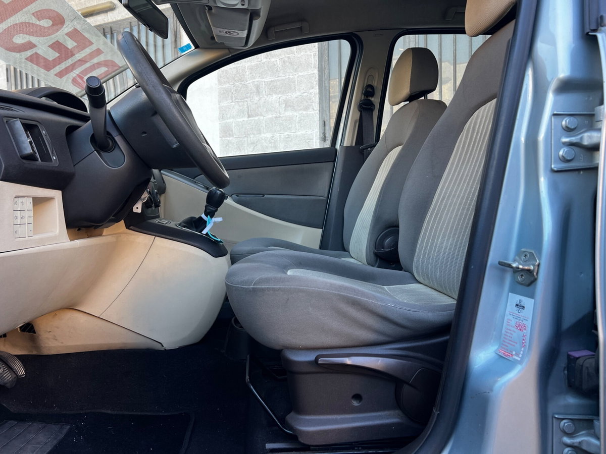 Lancia Musa 1.3 Multijet 16V 70 CV Oro (8)