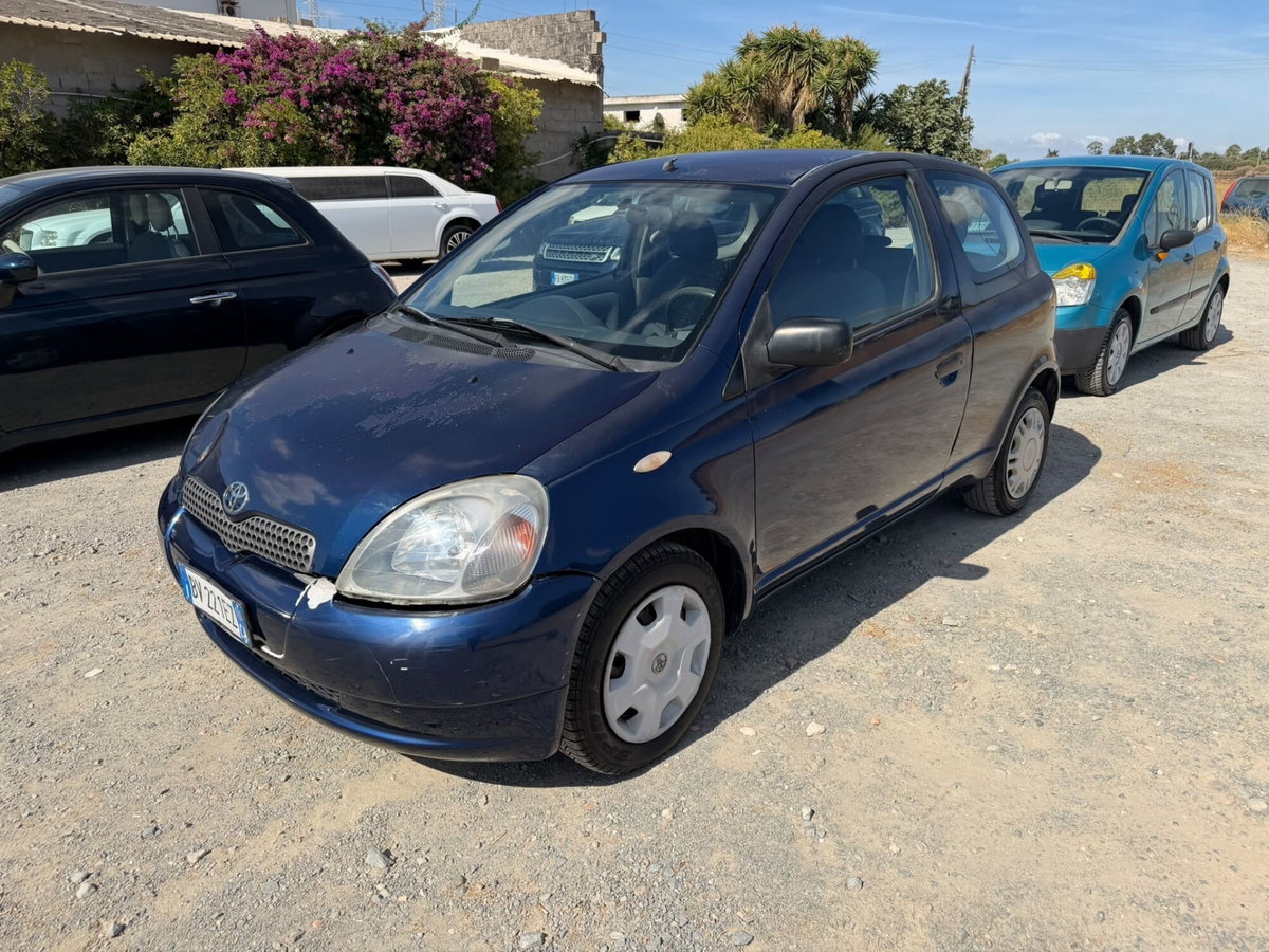 Toyota Yaris 1.3i 16V cat Luna