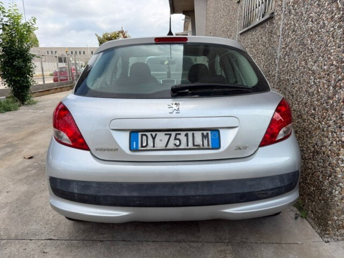Peugeot 207 VTi 95CV 3p. X Line (5)
