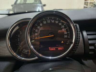 MINI Mini 1.5 Cooper D (12)