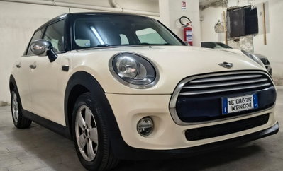 MINI Mini 1.5 Cooper D (2)