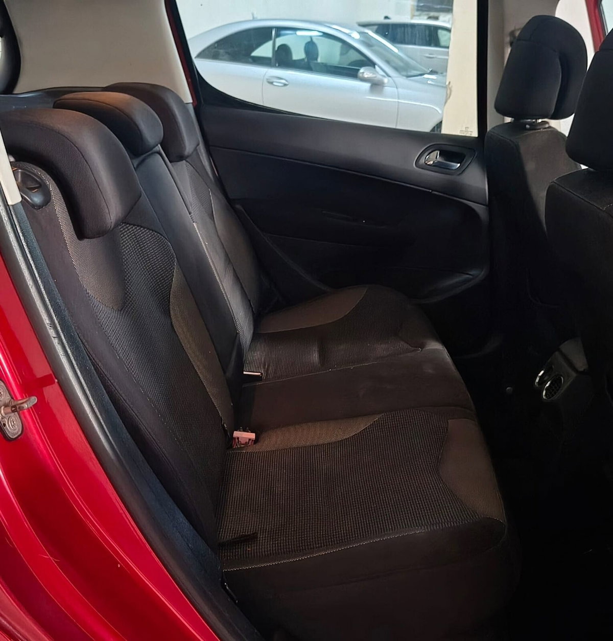 Peugeot 308 1.6 HDi 110CV 5p. Premium 