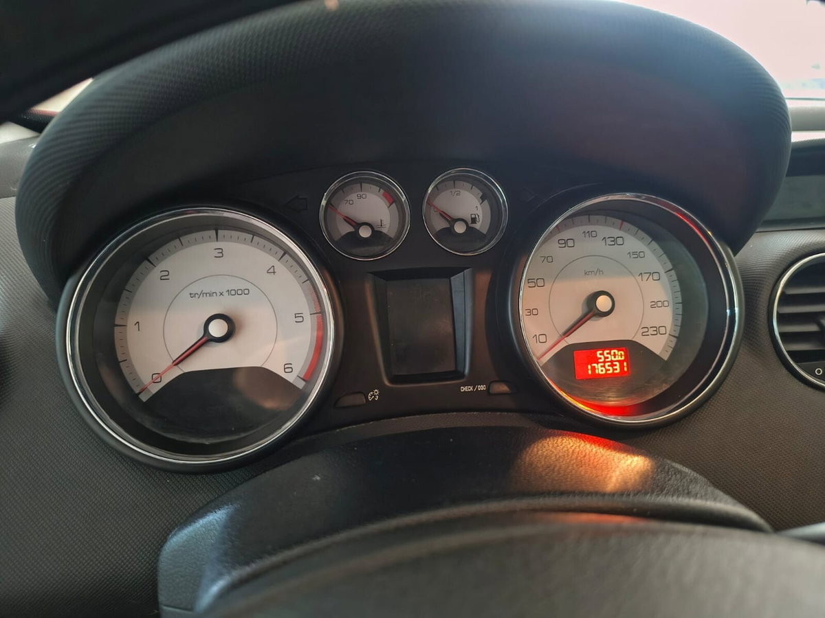 Peugeot 308 1.6 HDi 110CV 5p. Premium 