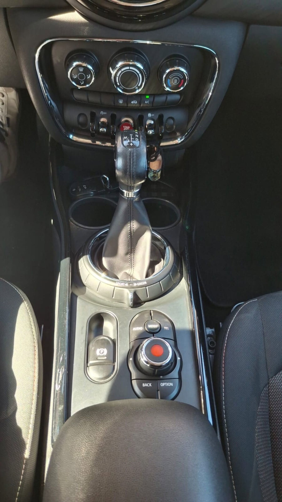 MINI Mini Clubman 1.5 One D Clubman (12)