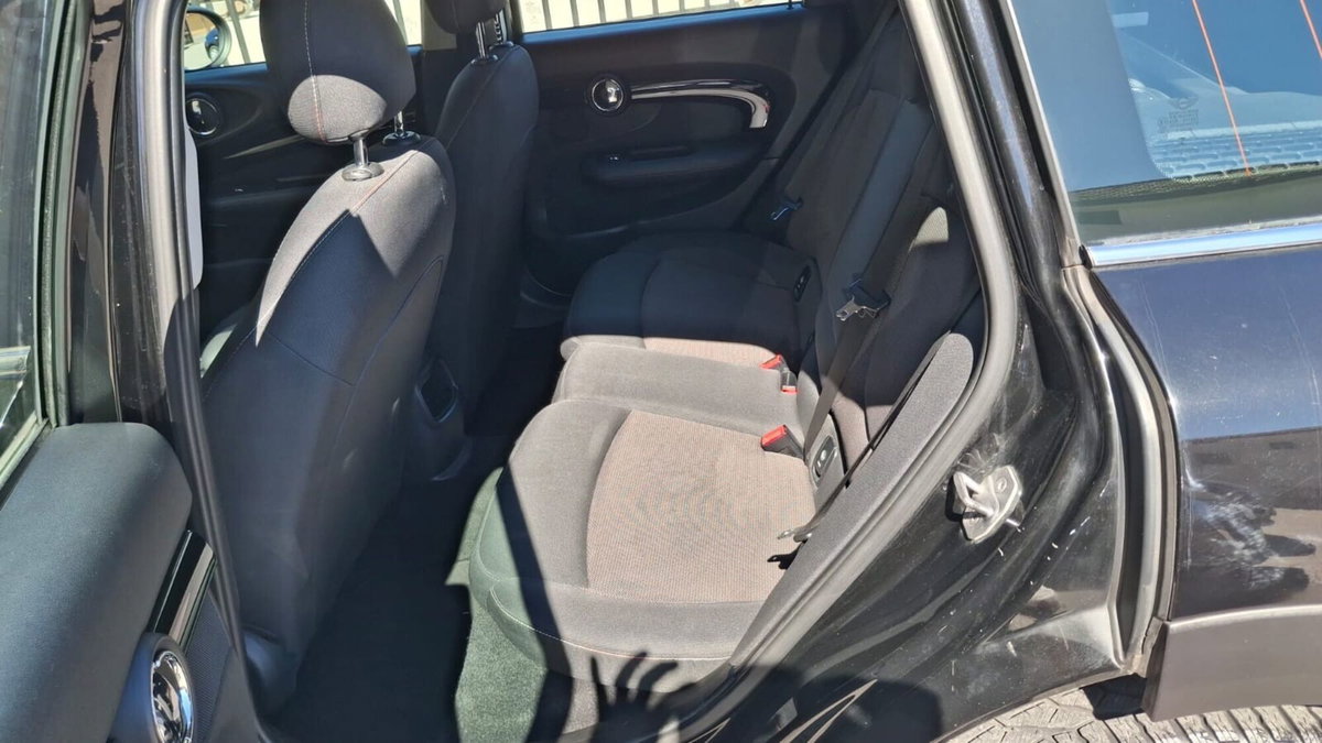 MINI Mini Clubman 1.5 One D Clubman (7)