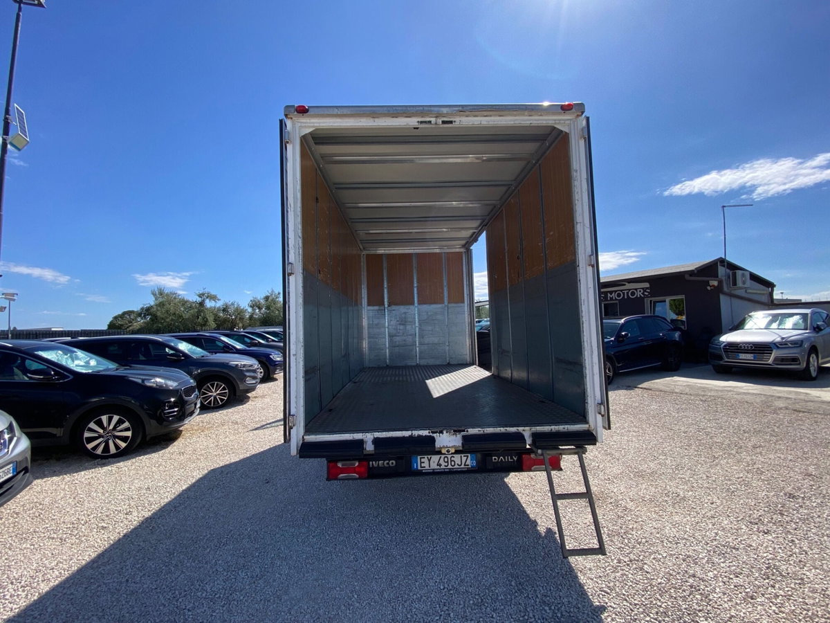 Iveco Daily Telaio 35S15 2.3 HPT PM Cabinato (11)