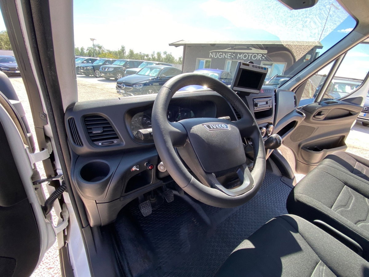 Iveco Daily Telaio 35S15 2.3 HPT PM Cabinato (16)