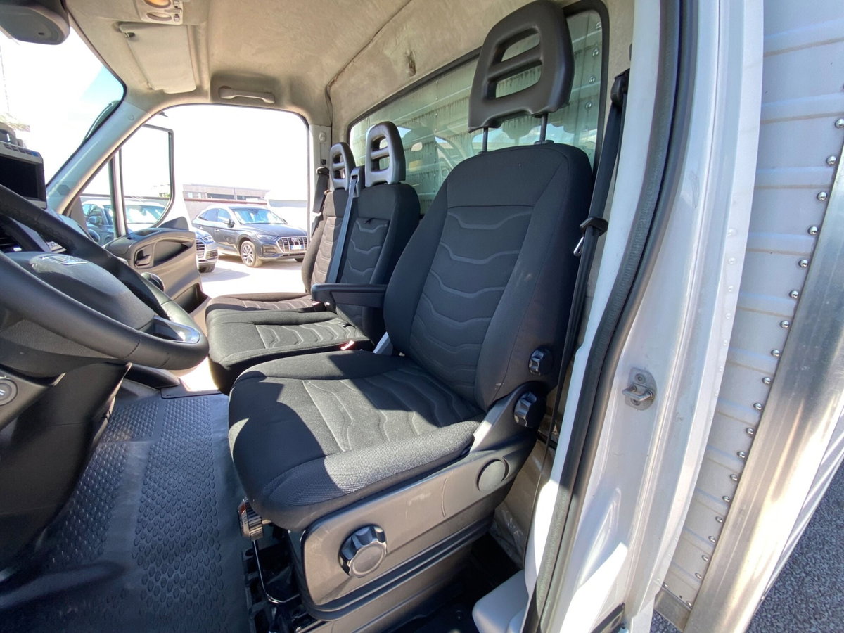 Iveco Daily Telaio 35S15 2.3 HPT PM Cabinato (18)