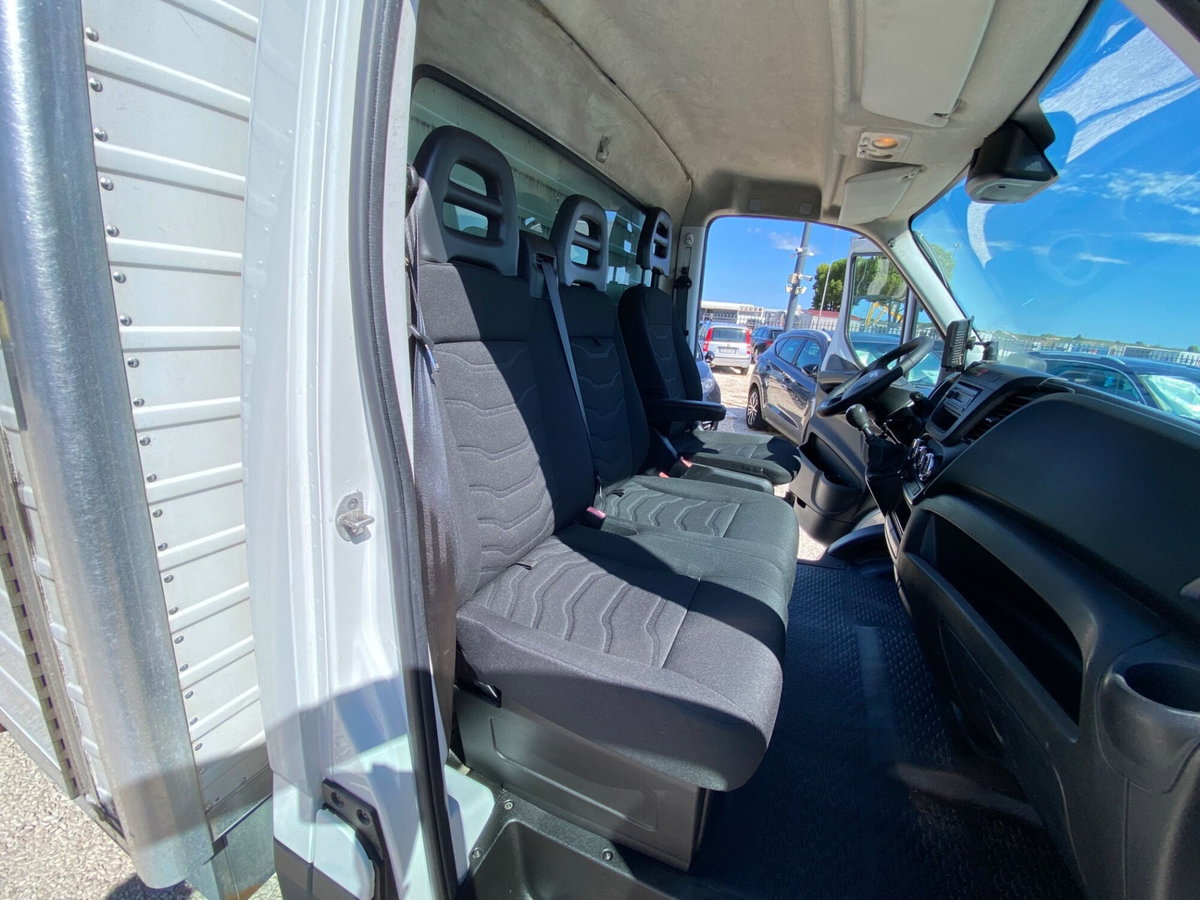 Iveco Daily Telaio 35S15 2.3 HPT PM Cabinato (19)