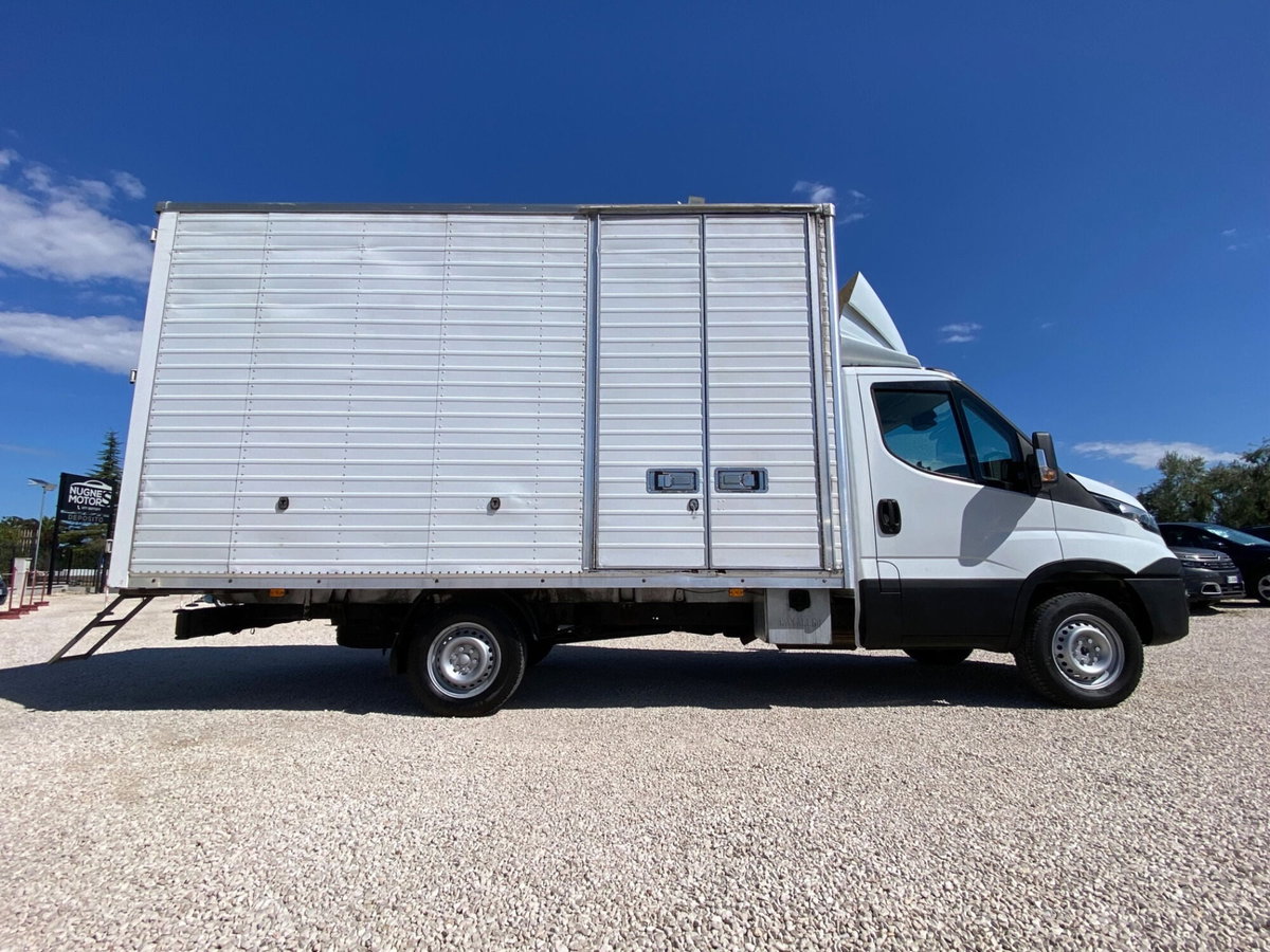 Iveco Daily Telaio 35S15 2.3 HPT PM Cabinato (2)