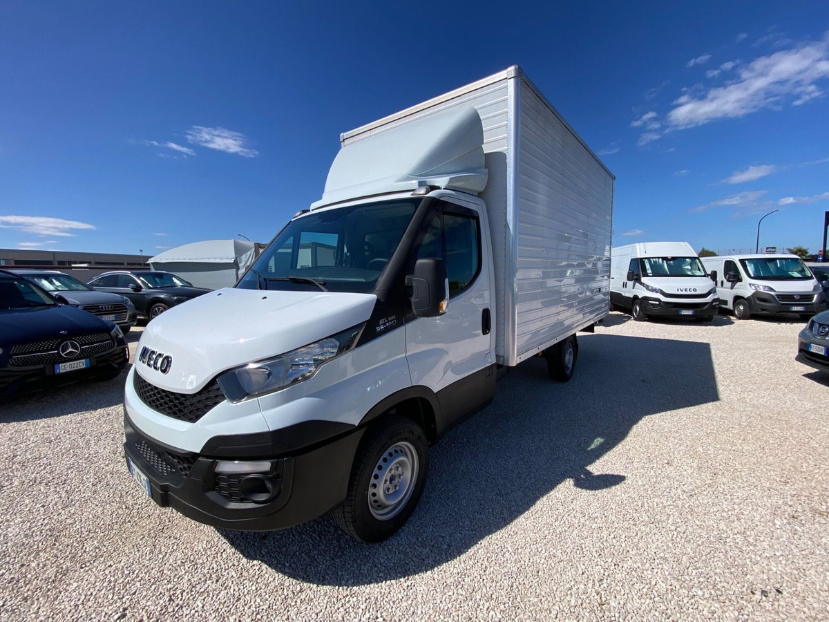 Iveco Daily Telaio 35S15 2.3 HPT PM Cabinato (7)