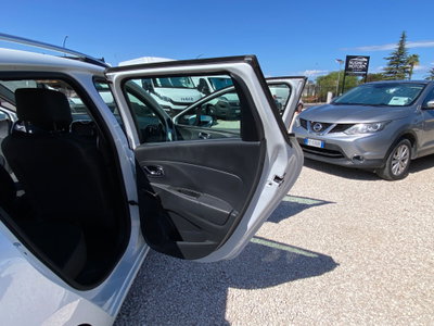Renault Clio Sporter 1.5 dCi 8V 75CV Live (14)