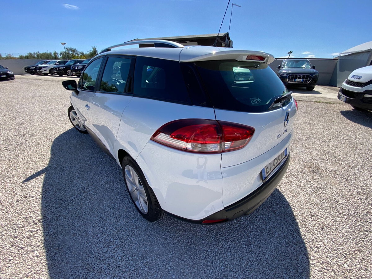 Renault Clio Sporter 1.5 dCi 8V 75CV Live (5)