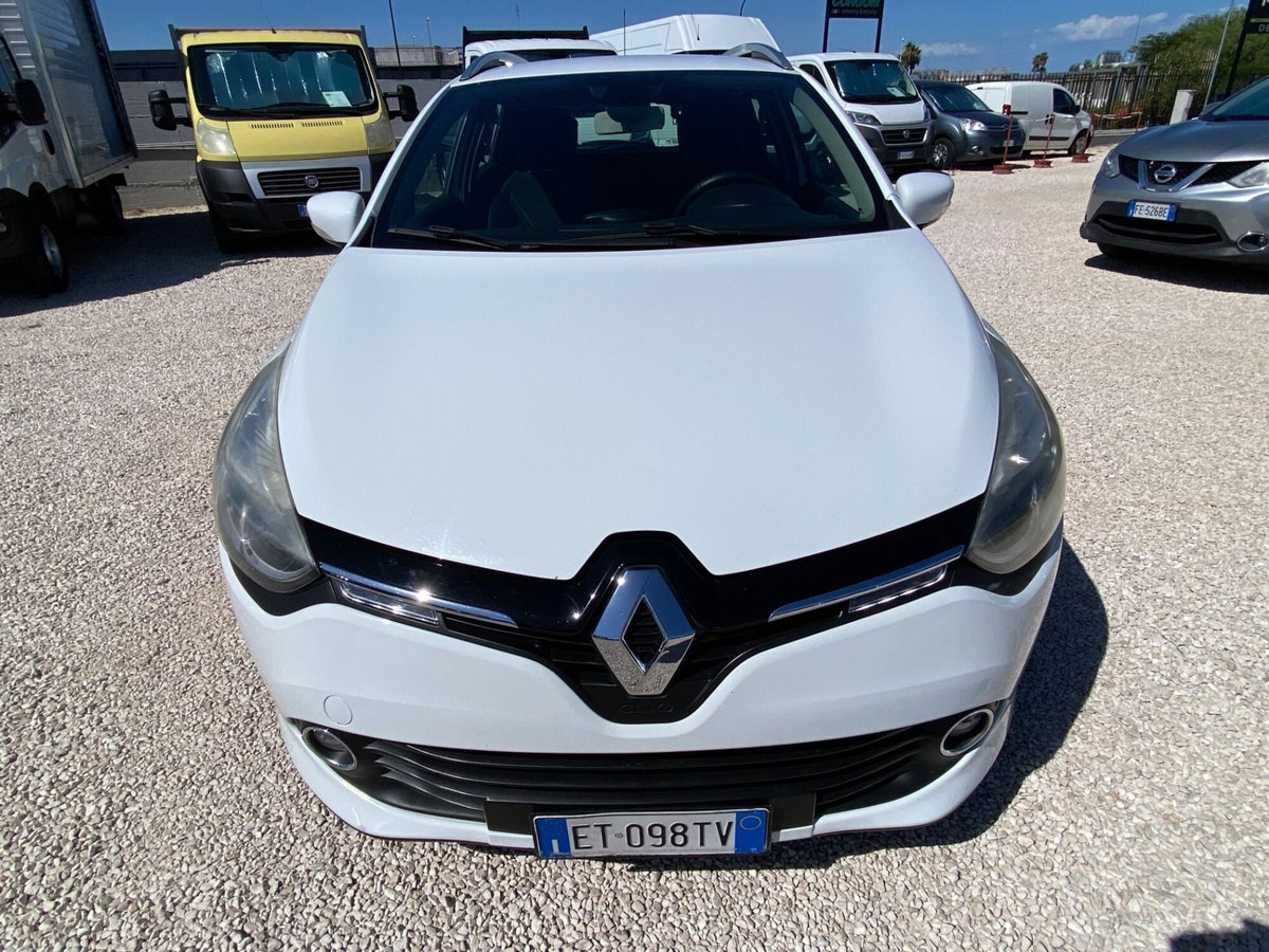 Renault Clio Sporter 1.5 dCi 8V 75CV Live (8)