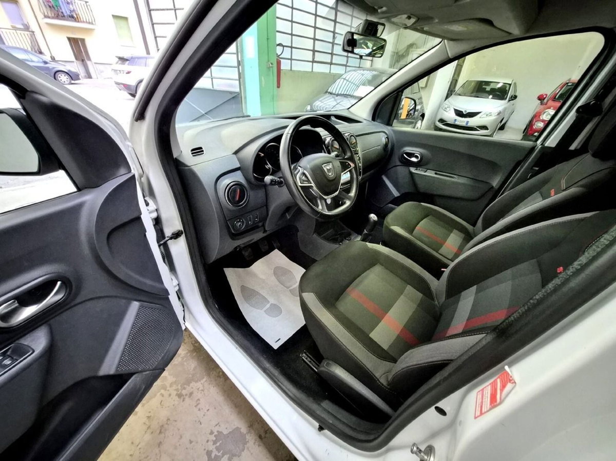 Dacia Dokker 1.6 8V 110CV GPL Techroad (13)