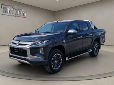Mitsubishi L200 2.3 D Club Cab 4x4 Easy Select Invite Connect usato