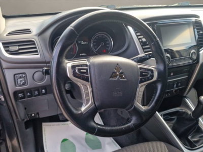 Mitsubishi L200 2.3 D Club Cab 4x4 Easy Select Invite Connect (10)