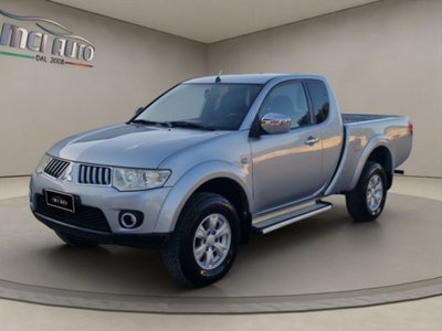 Mitsubishi L200 2.5 DI-D/136CV Club Cab Invite DPF