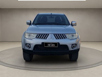 Mitsubishi L200 2.5 DI-D/136CV Club Cab Invite DPF (8)