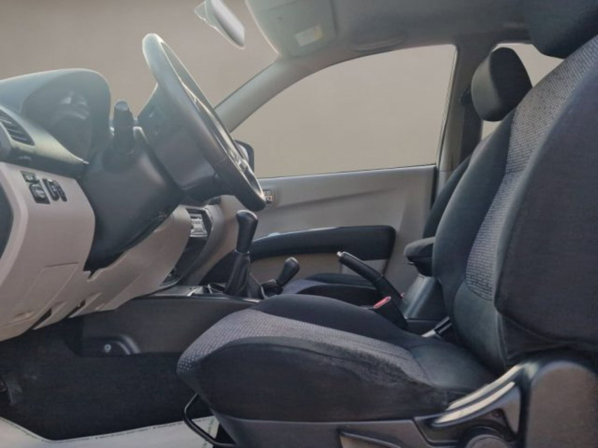 Mitsubishi L200 2.5 DI-D/136CV Club Cab Invite DPF (9)