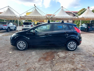 Ford Fiesta 1.4 TDCi 5p. Ambiente (8)