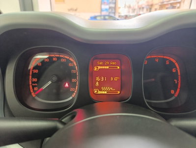 Fiat Panda 1.0 FireFly S&S Hybrid City Cross (11)