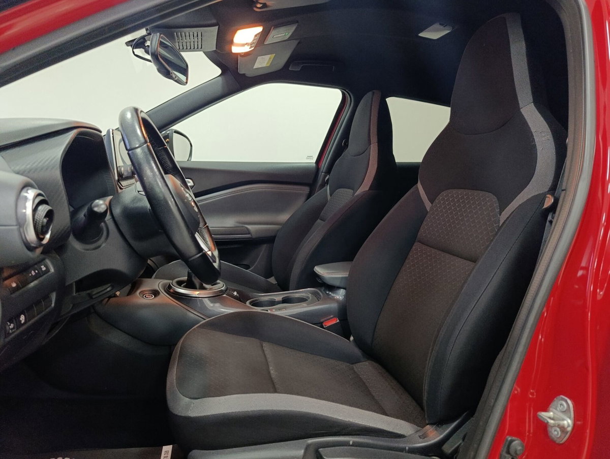 Nissan Juke 1.0 dig-t N-Connecta 114cv (10)