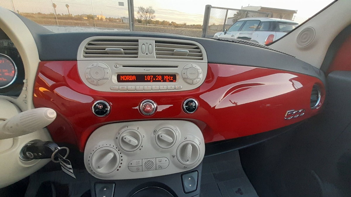 Fiat 500 1.3 Multijet 16V 95 CV Lounge (3)