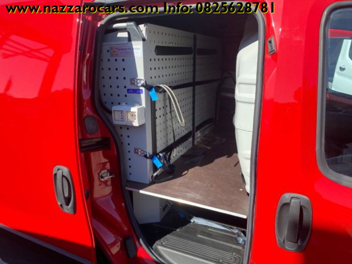 Fiat Fiorino combi N1 1.3 mjt 95cv Adventure (6)
