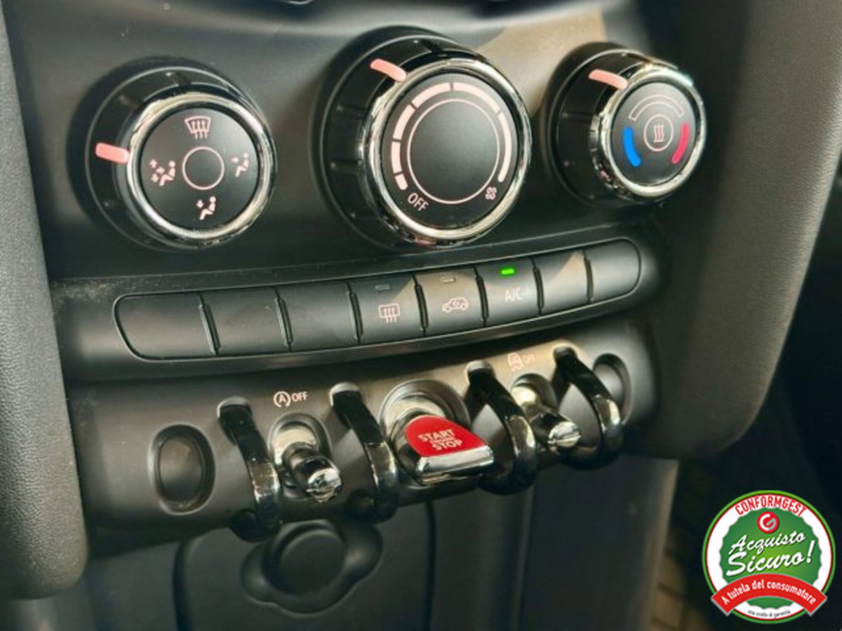 MINI Mini 1.5 One 75 CV (13)