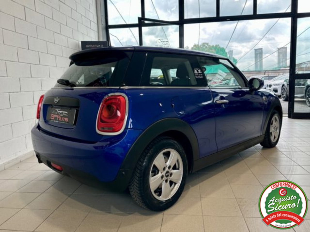 MINI Mini 1.5 One 75 CV (4)