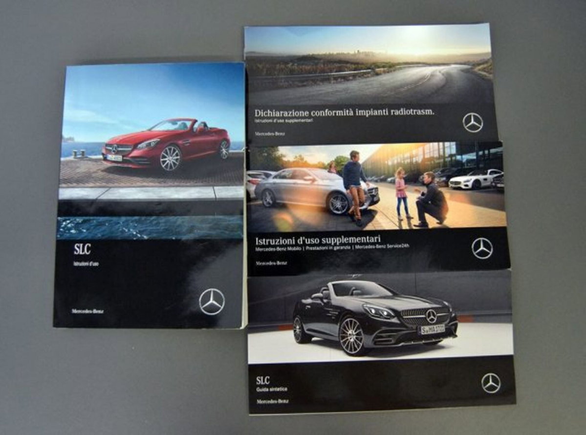 Mercedes-Benz SLC 180 AMG line (11)