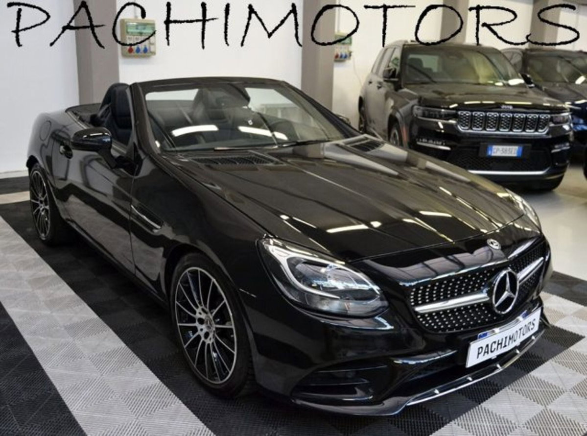 Mercedes-Benz SLC 180 AMG line (16)