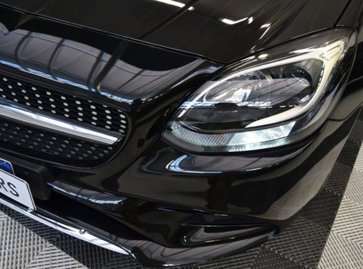 Mercedes-Benz SLC 180 AMG line (20)