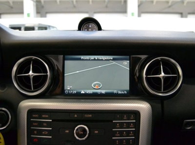 Mercedes-Benz SLC 180 AMG line (6)