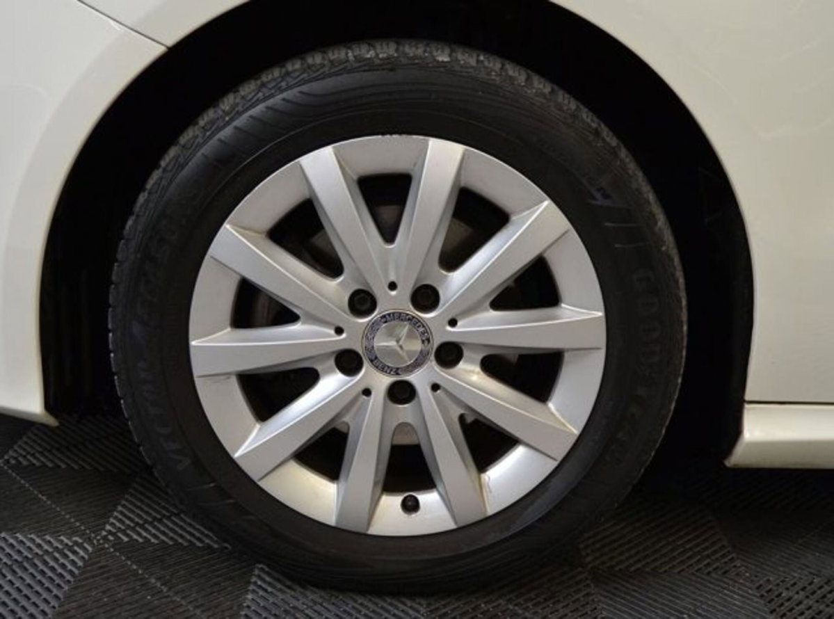 Mercedes-Benz Classe B 180 Sport (20)