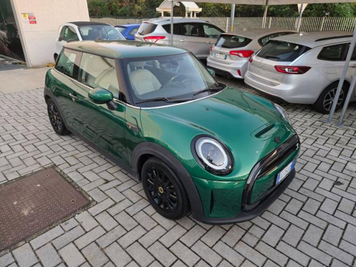 MINI Mini Cooper SE Classic (7)