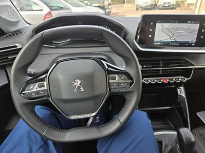 Peugeot 208 1.2 puretech Active s&s 75cv (8)