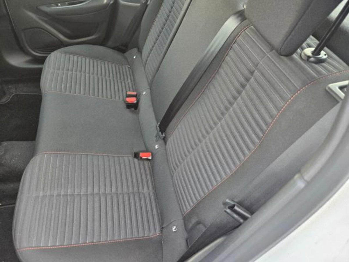 Peugeot 208 1.2 puretech Active s&s 75cv (13)