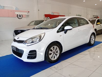 Kia Rio 1.2 CVVT 5p. Cool usata